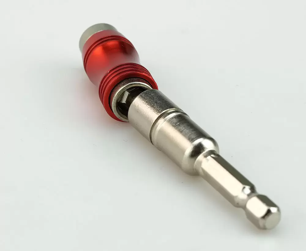 Obrotowy uchwyt końcówki bitowej z pierścieniem